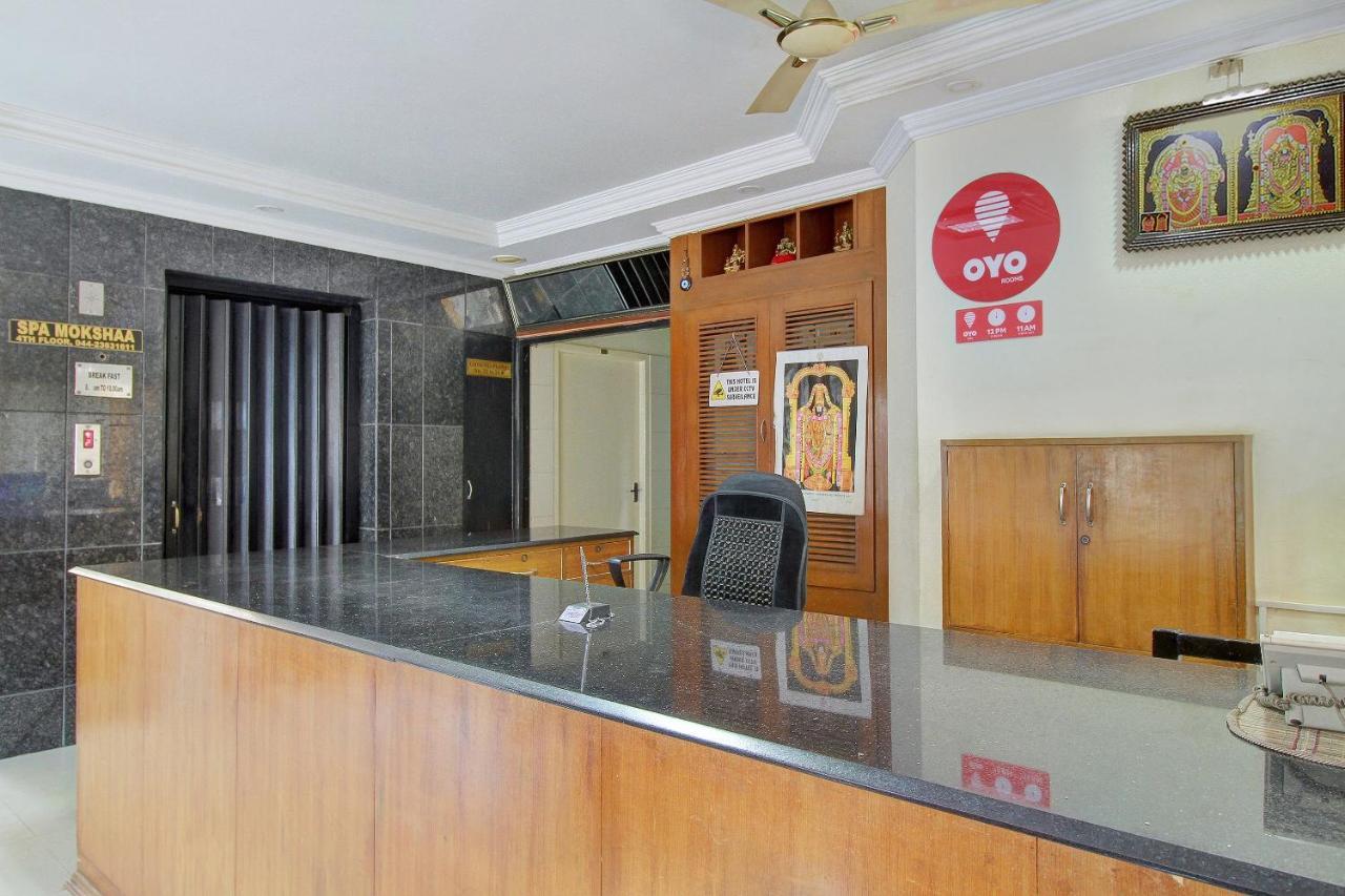 Oyo 968 Hotel Poigai Ченнаї Екстер'єр фото